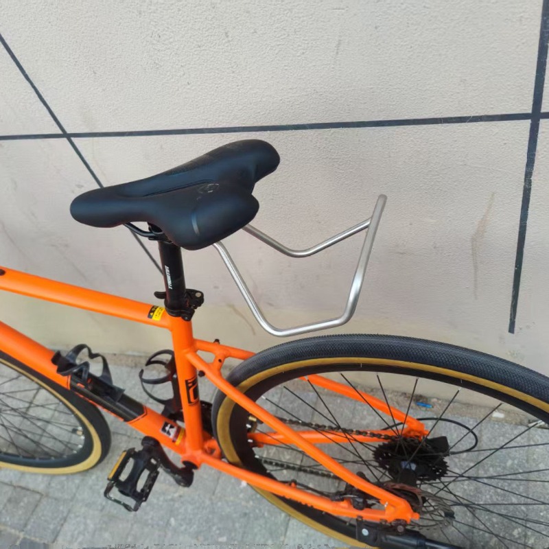 ステンレス鋼自転車リアラック頑丈な軽量マウンテンロードバイク - Bike Cargo Rack のレビューと価格