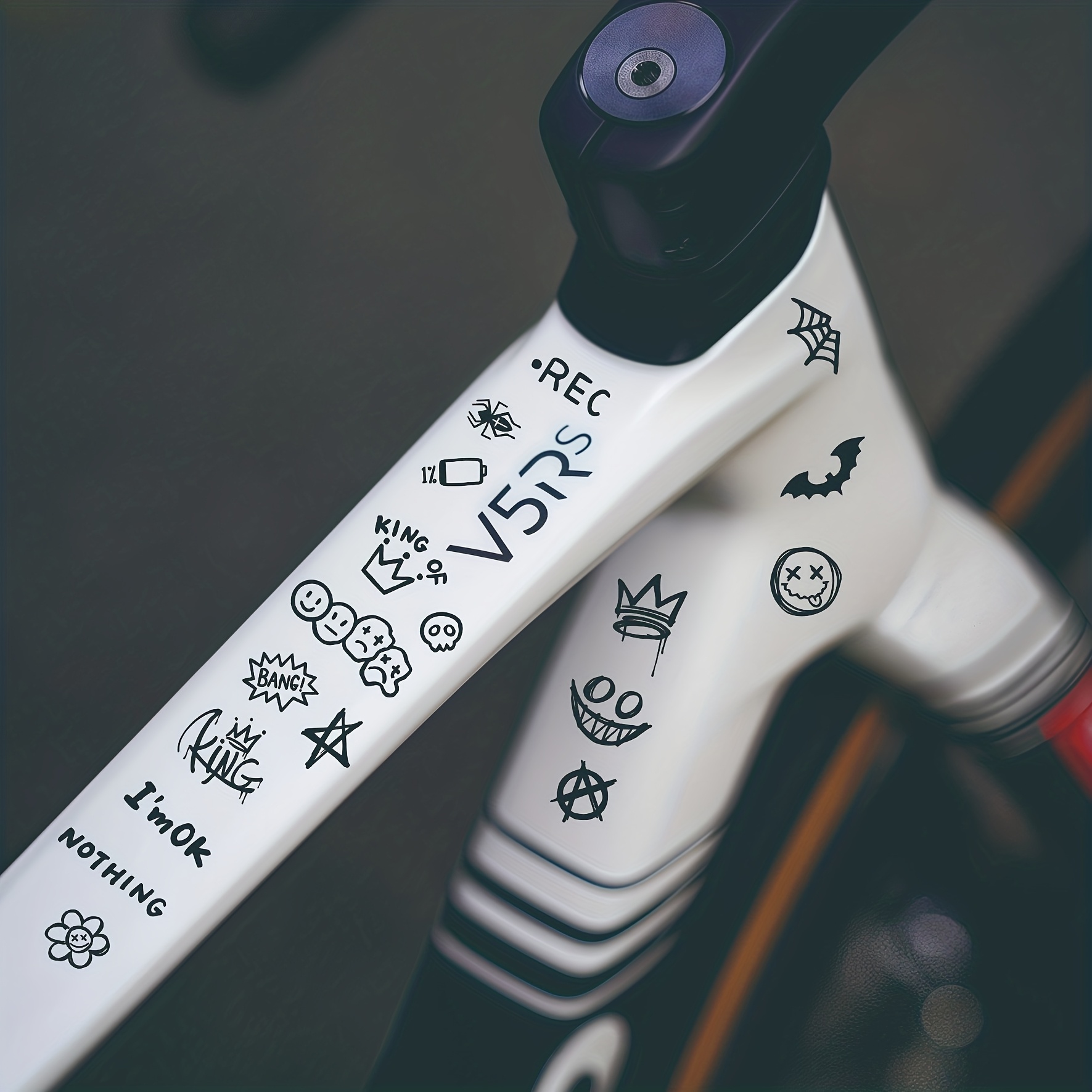 1セット グラフィティアニメーション シンプルデコレーション - Cycling Gear Pack のレビューと価格