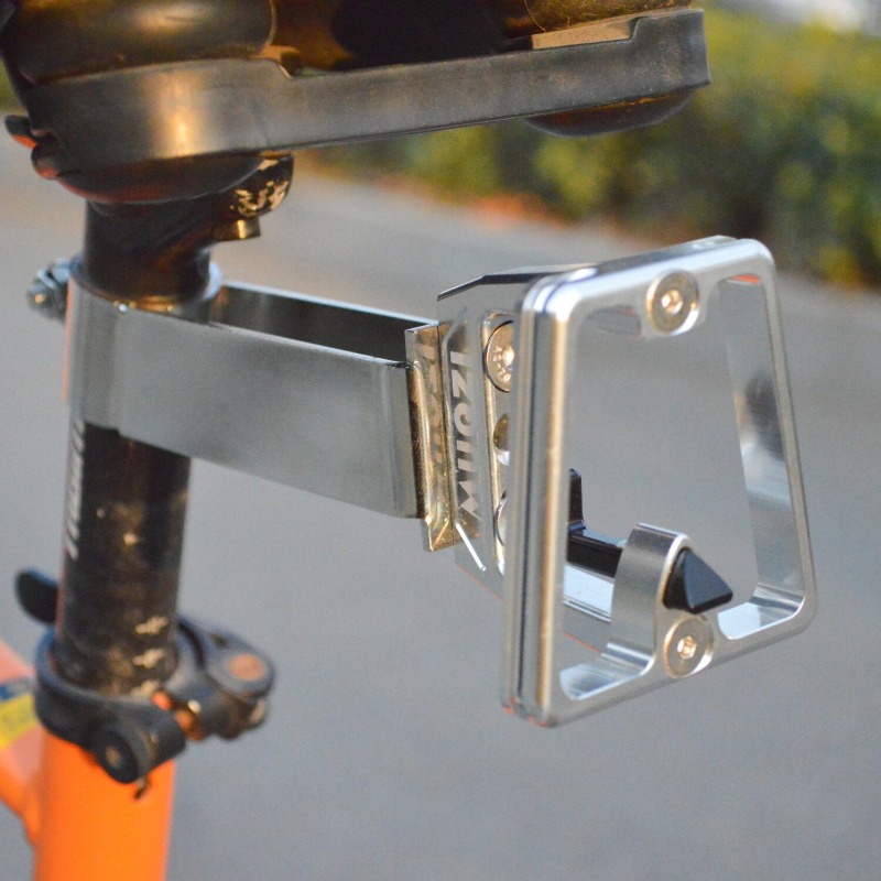 軽量自転車豚鼻変換フレームステンレス鋼一体型頑丈耐久性自転車 - Bike Cargo Rack のレビューと価格